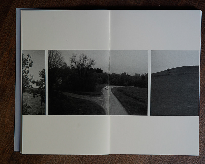 Reprodution Nein, wir stehen! Der Bahnhof fährt.